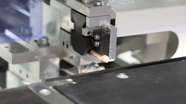 יחידת דיבלינג מהירה דיבלינג אופקי עם יישום דבק אוטומטי