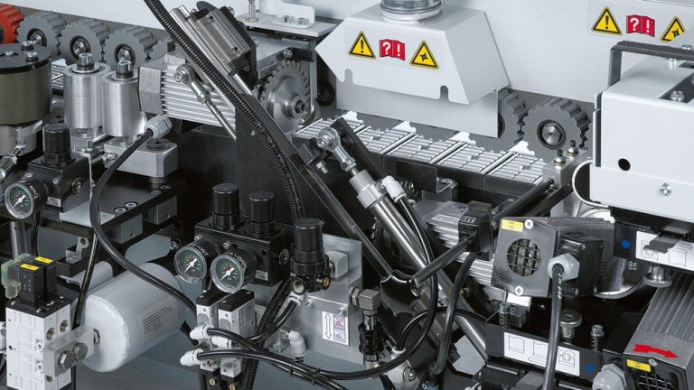 קוצצים קידמי ואחורי נפרדים לקיצוץ קצוות הקנטים