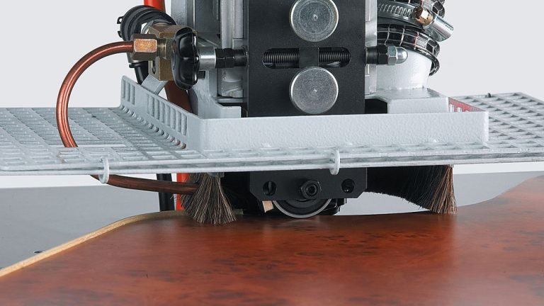 תוצאות חיתוך עקביות באמצעות שימוש במיסבים מדויקים למעקב אחר החלקים המעובדים