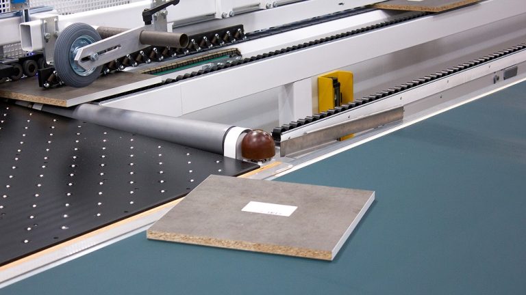 שולחן מתהפך עם מסובב לחלקים ארוכים